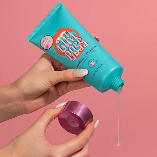 So…? Sorry Not Sorry Girl Boss Shower Yogurt gel za tuširanje sa Kamilicom 200ml slika 2