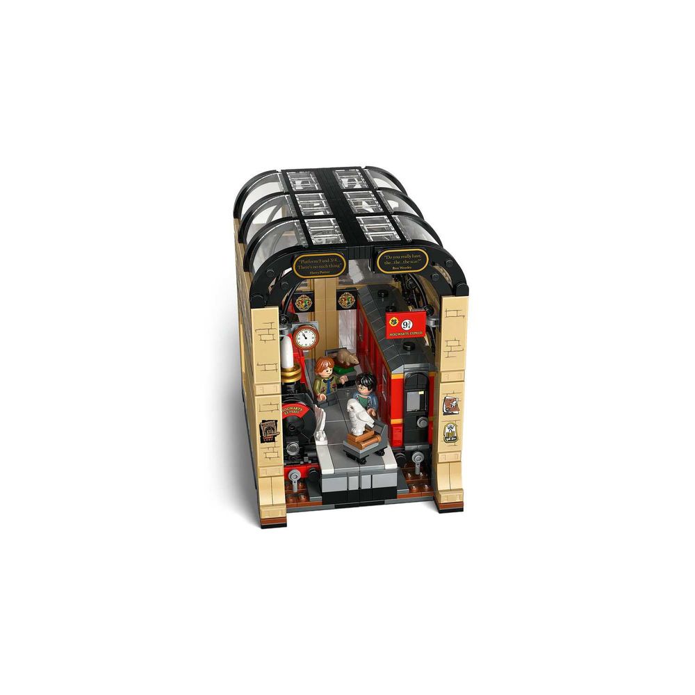 LEGO 76450 Book Nook: Hogwarts™ Express slika 5