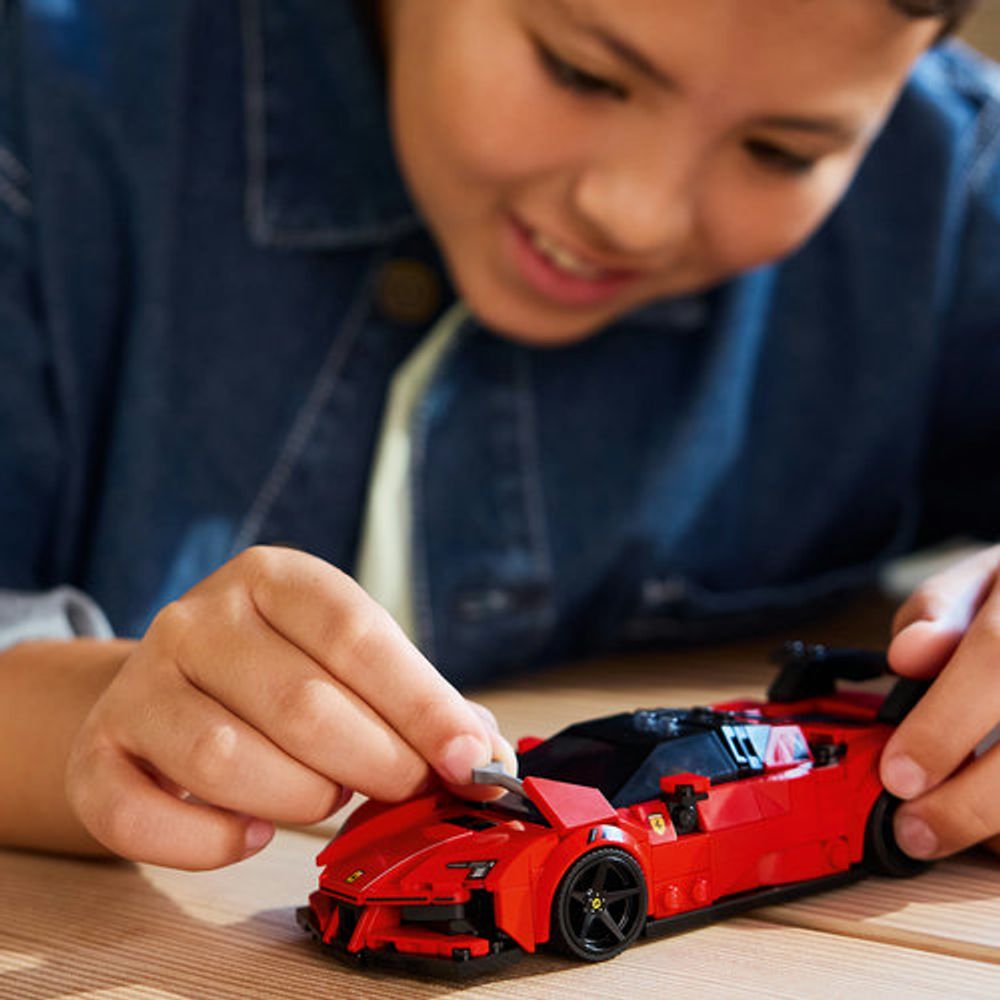LEGO 77254 Ferrari SF90 XX Stradale slika 6