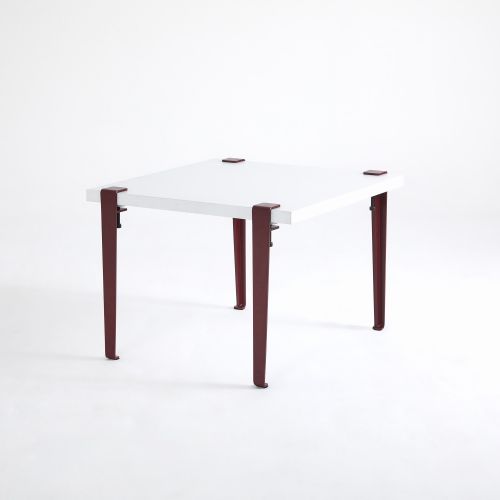 Halicheron - White
Burgundy White
Burgundy Coffee Table slika 3