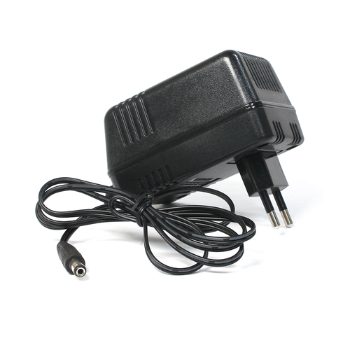 UPS Power Adapter Maxkin PA-701 slika 1