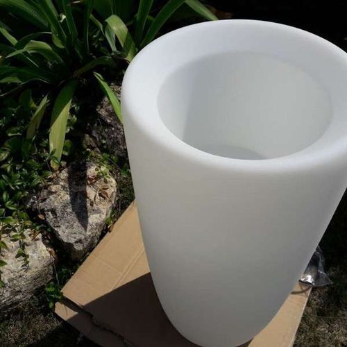 Dizajnerska svjetleća vaza — by CLOUD FORMS slika 4