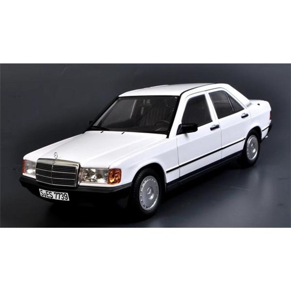Norev Mercedes-Benz 190E 1984 - White 1:18 slika 2