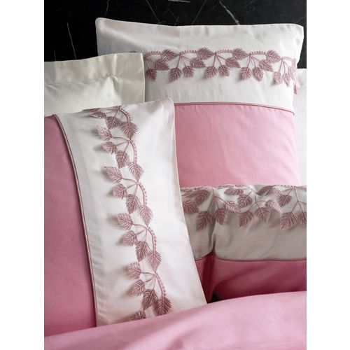 Niobe - Pink Pink
White Premium Satin Double Quilt Cover Set slika 2