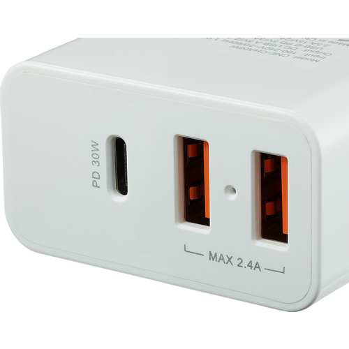 CANYON H-08 Universal 3xUSB AC charger (in wall) with over-voltage protection(1 USB-C with PD Quick Charger), Input 100V-240V, OutputUSB-A/5V-2.4A+USB-C/PD30W, with Smart IC, White Glossy Color+ orange plastic part of USB, 96.8*52.48*28.5mm, 0.092kg slika 2