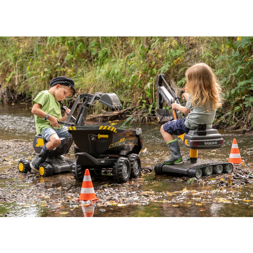 Rolly toys dvoosovinska kamp prikolica slika 3