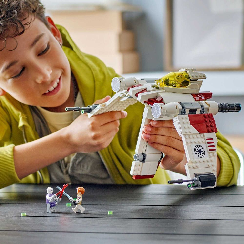 LEGO 75432 V-19 Torrent Starfighter slika 8