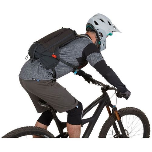 THULE Rail Bike Hydration 8L slika 4