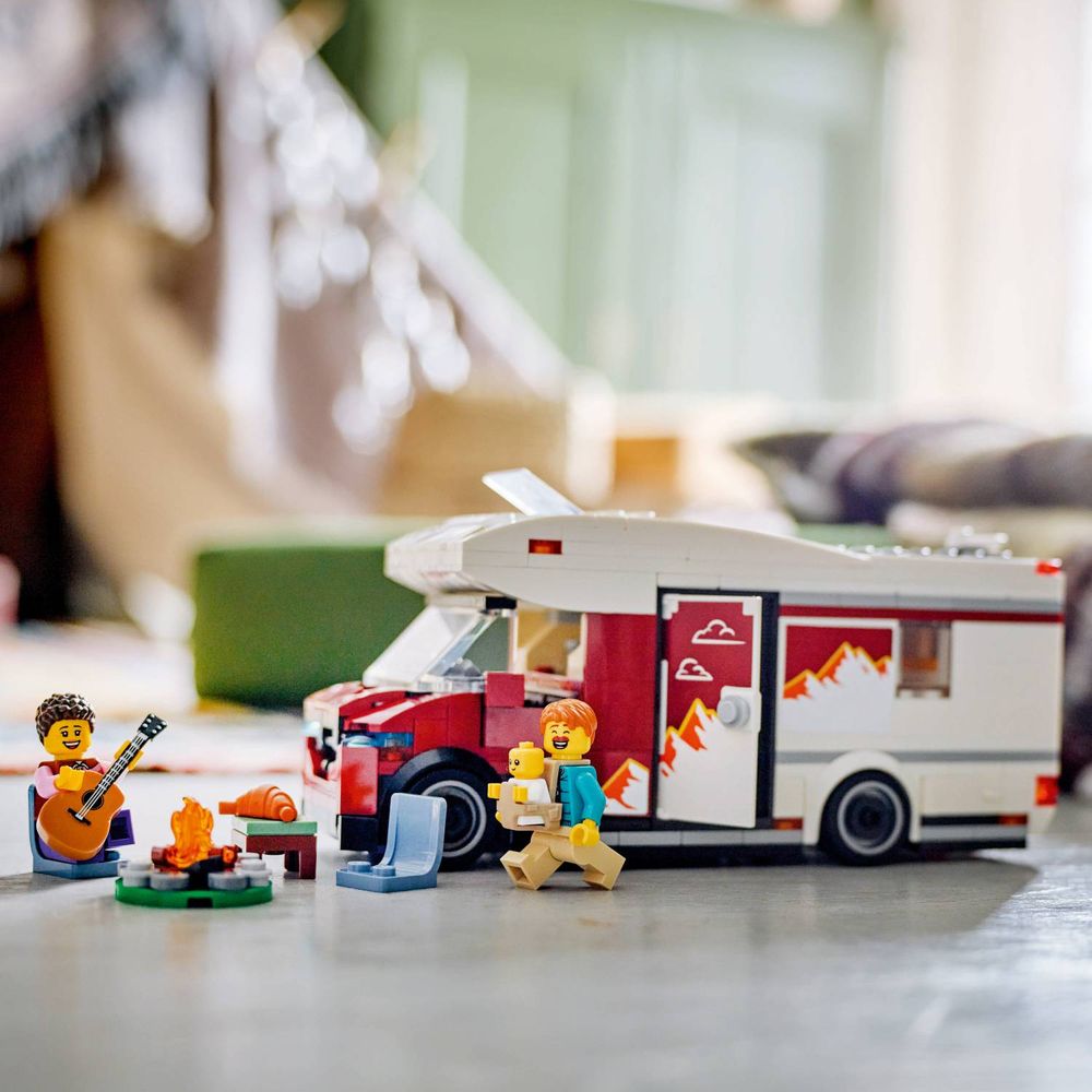 LEGO 60454 Kamper za pustolovinu i odmor slika 10