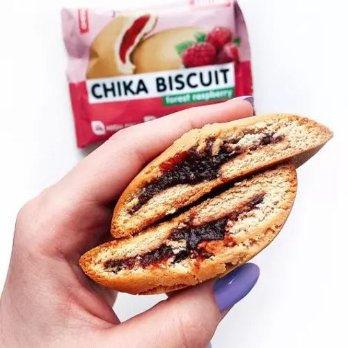 CHIKALAB - CHIKAPIE Nepreliveni cookie sa punjenjem Šumska malina biskvit 50g slika 2