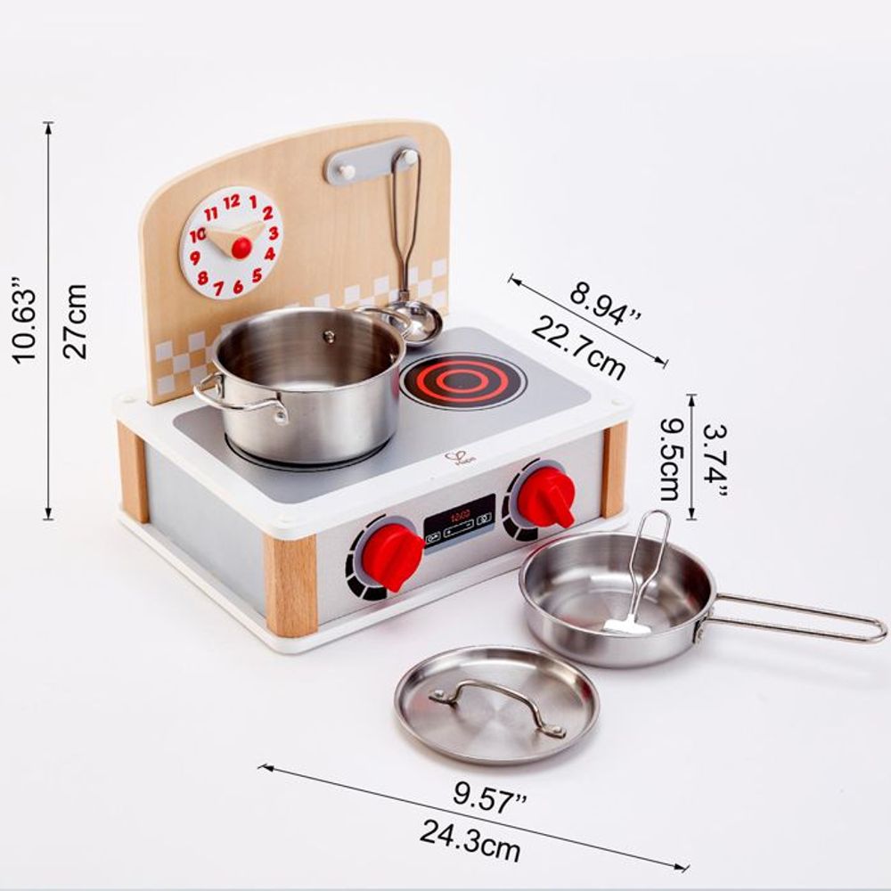 Hape Drveni šporet sa setom metalnog posuđa Kitchen & Grill Set E3151A slika 6