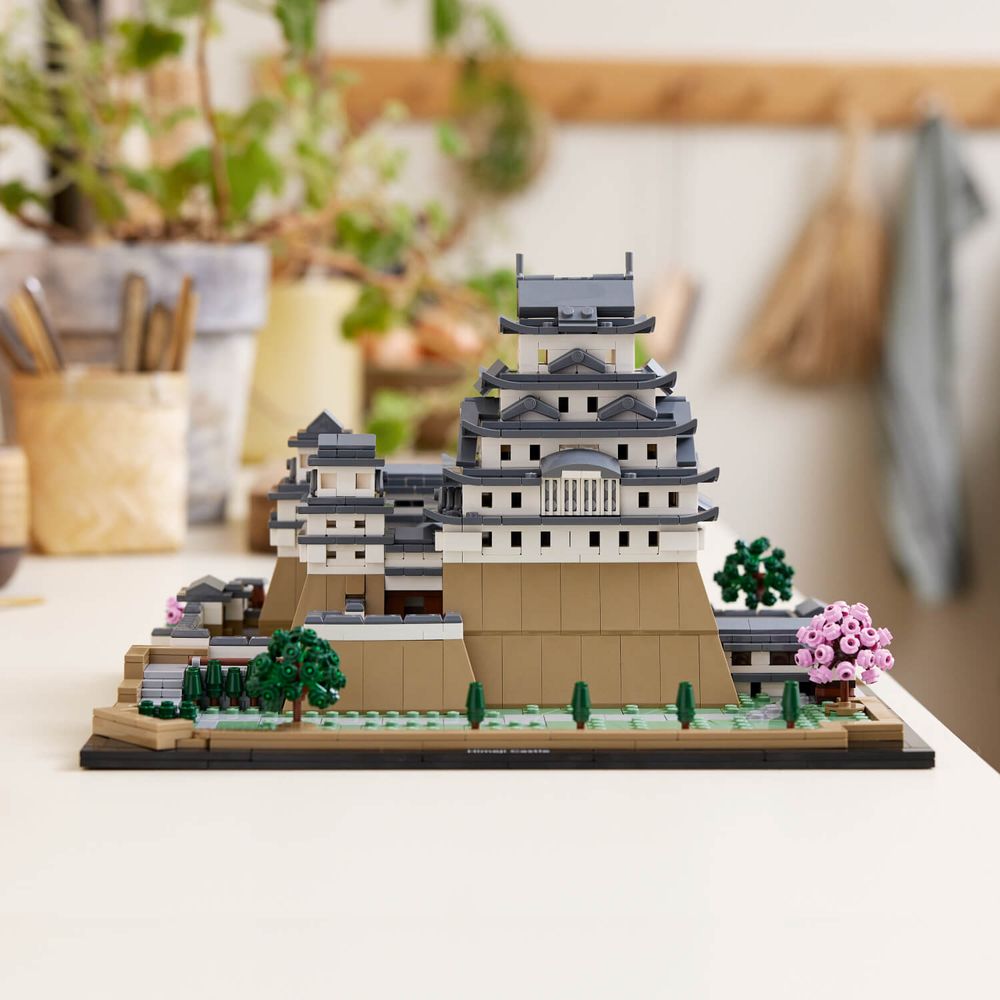 LEGO 21060 DVORAC HIMEJI slika 3