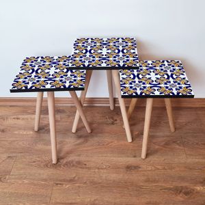Nesting Table 3Shp26 - Set od 3 Stola u Bijeloj, Mornarsko Plavoj i Žutoj Boji