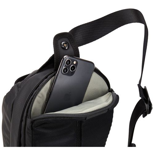 Thule Tact Waistpack Sling 8L slika 6