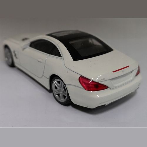 2012 Mercedes-Benz SL 500 1:43 slika 2