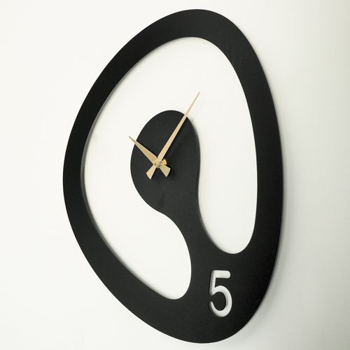 Wallity Amorph Metal Wall Clock - APS104 Black
Gold Decorative Metal Wall Clock slika 3