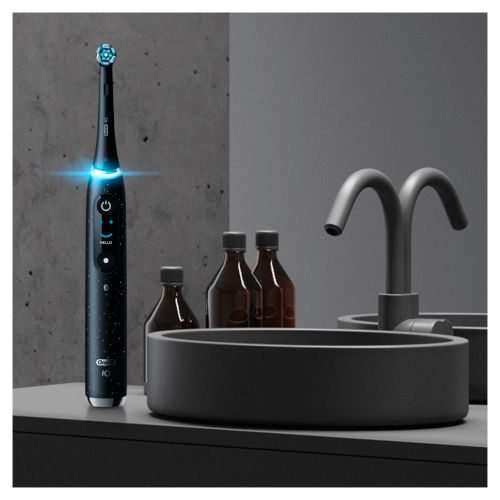 Oral-B električna četkica iO10 COSMIC BLACK slika 13