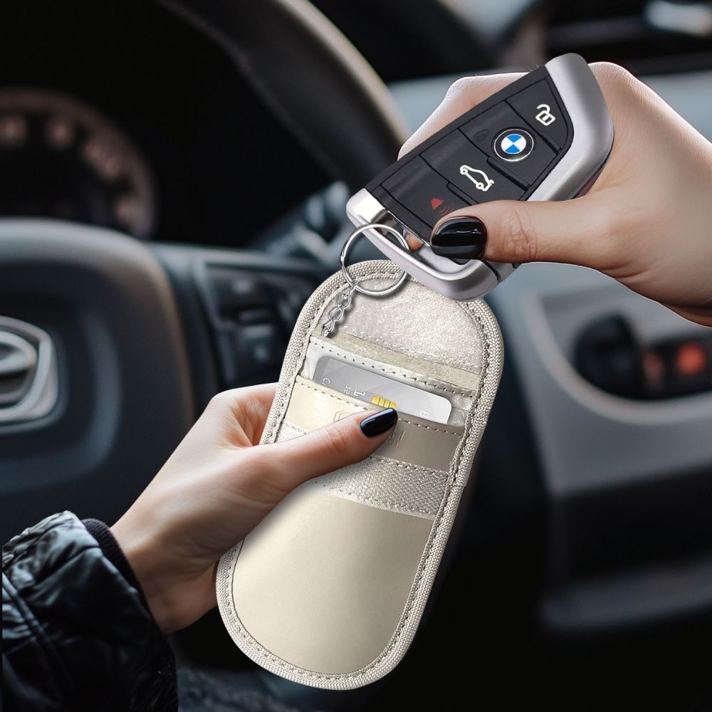 Tech-Protect KLR100 futrola za ključeve od automobila s RFID blokiranjem - bež slika 3