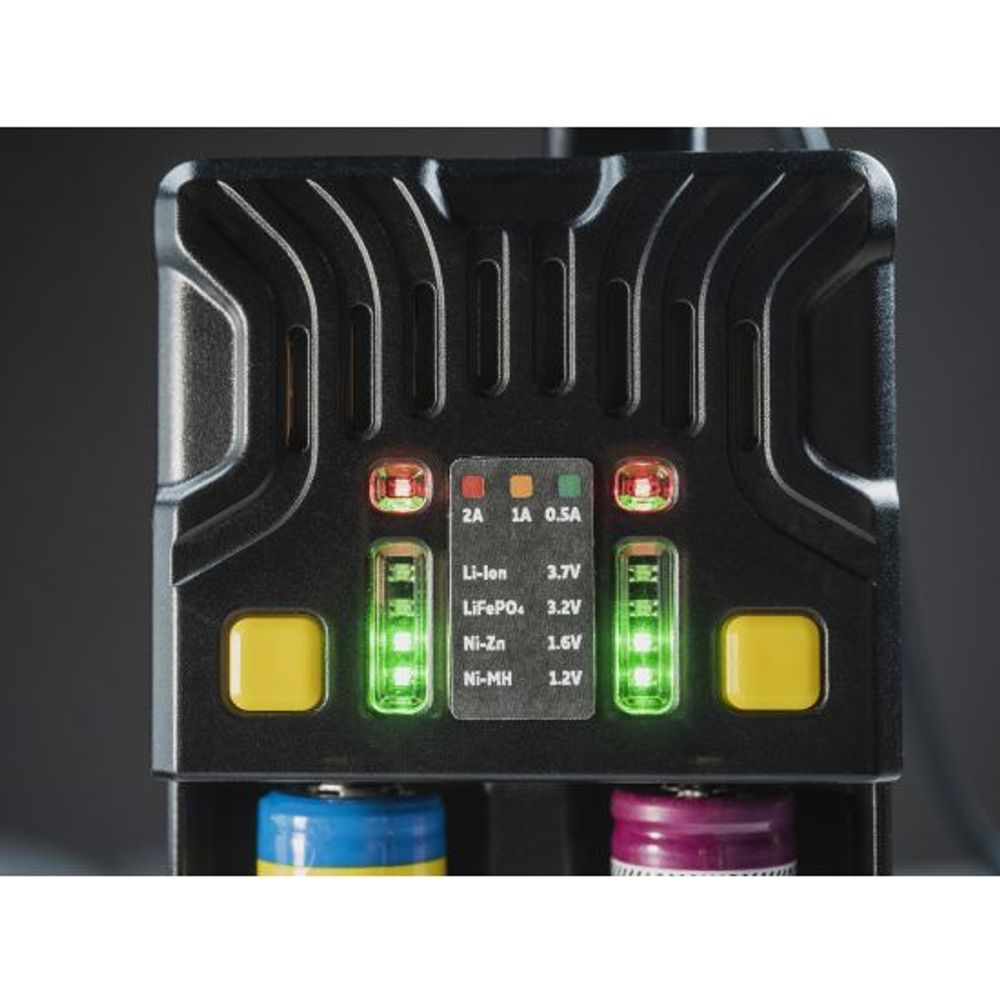 Armytek Univerzalni punjač za baterije Uni C2 slika 12