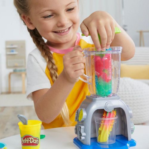 Play Doh Swirlin Smoothies Blender Playset slika 4