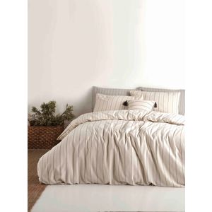 Tommy Light White
Black Ranforce King Quilt Cover Set (FR)