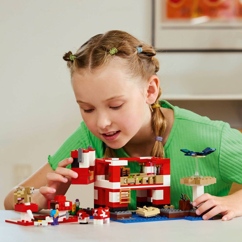 LEGO 21270 Kuća gljivokrava slika 10
