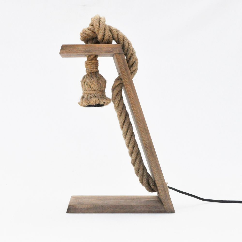 PP166 Lampa za sto od orahovog drveta slika 5