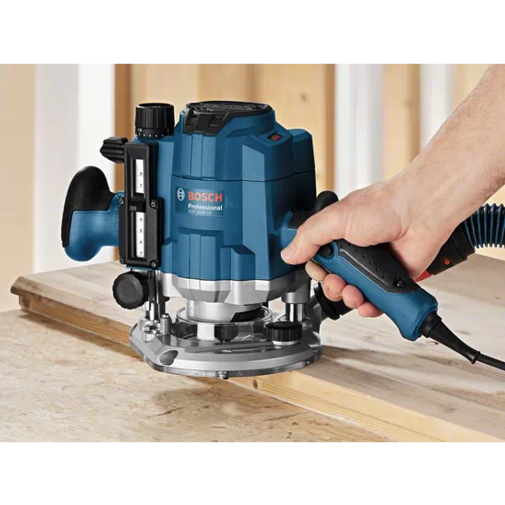 Bosch Glodalica Gof 1250 Ce Professional slika 2