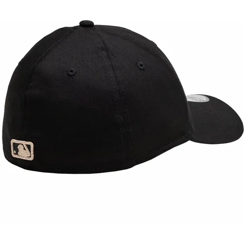 New era league essentials 39thirty new york yankees cap 60435258 slika 2