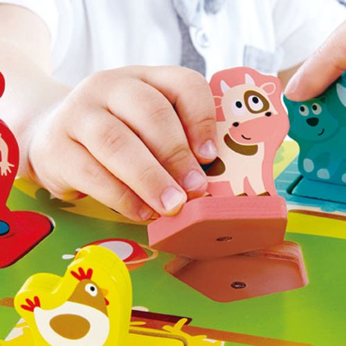 Hape Drvena slagalica sa zvukom Farmyard Sound Puzzle E1614A  slika 3