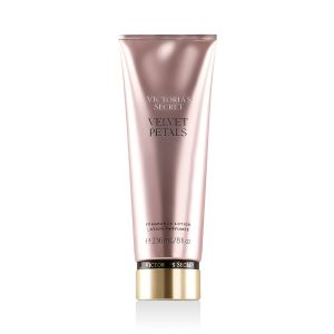 Victoria's Secret Velvet Petals losion za tijelo 236 ml