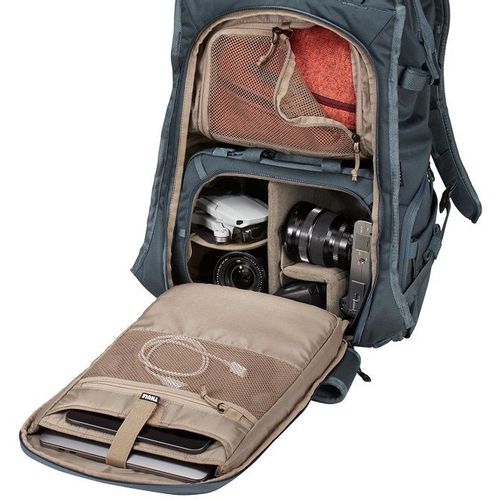 Thule Covert DSLR Backpack 24L ruksak za fotoaparat sivi slika 17