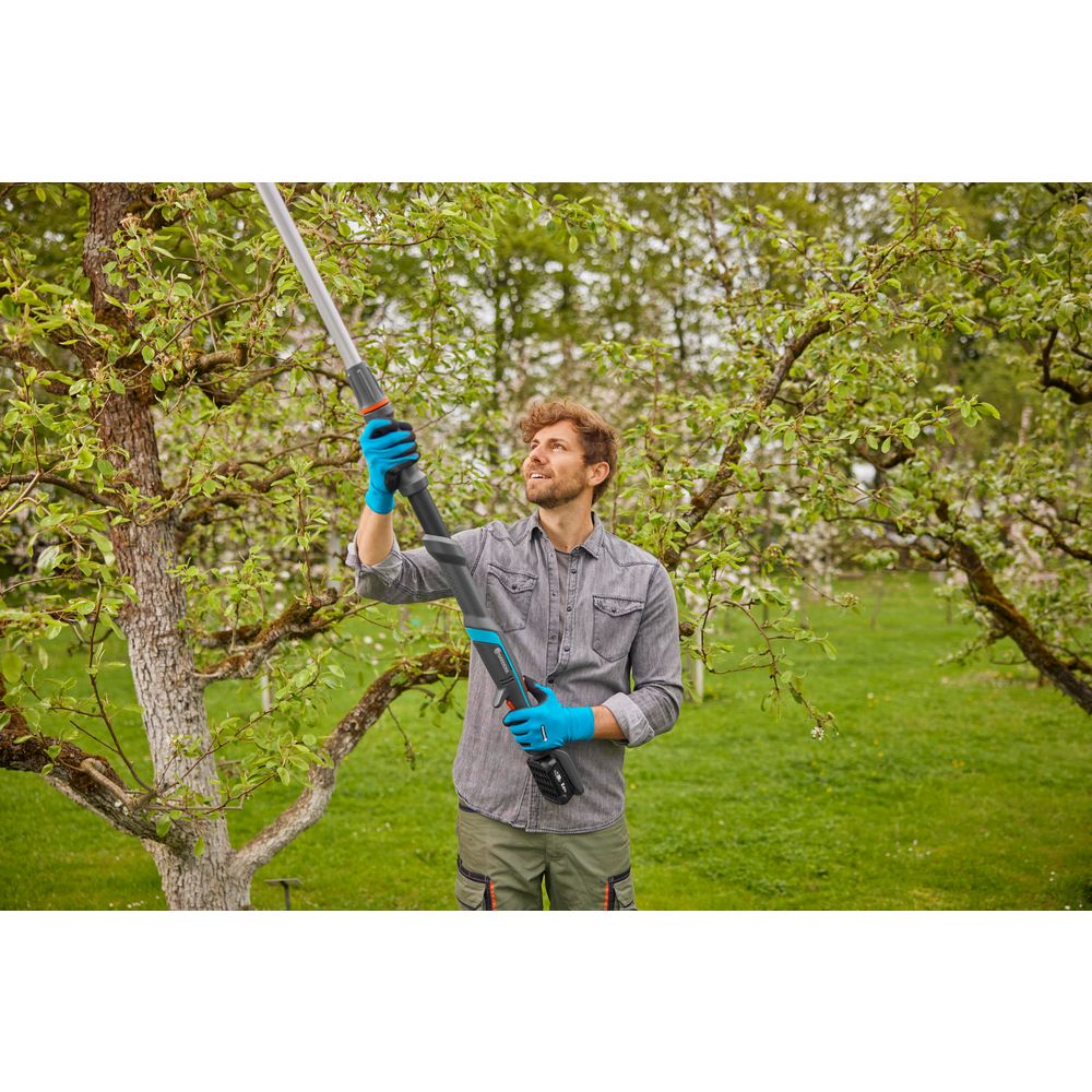 Gardena škare Accu za grane teleskop 360/18V set slika 4
