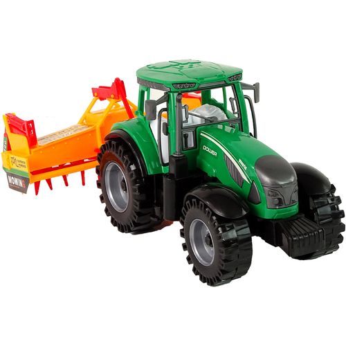 Zeleni traktor s narančastim kultivatorom slika 6