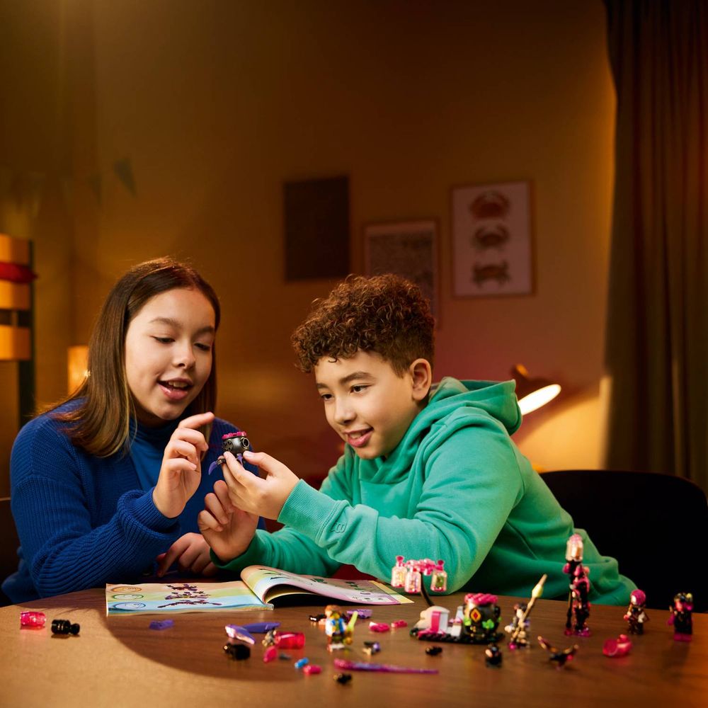 LEGO 71483 Stvorenja iz noćne more Vještice iz Nevere slika 9
