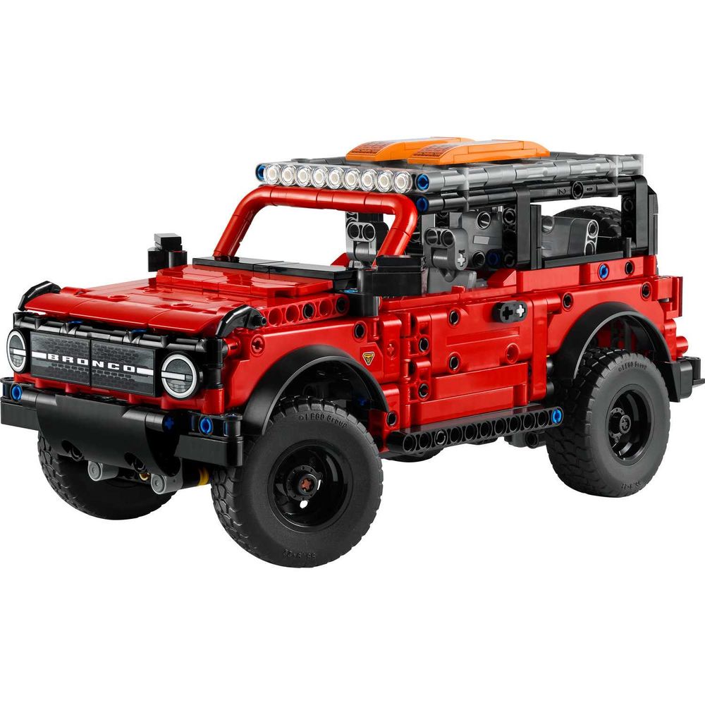 LEGO 42213 Ford Bronco® SUV slika 2