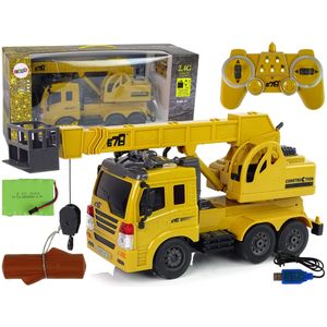 Remote Controlled Truck 1:20 Lift Crane Pilot 2.4G Sound Lights