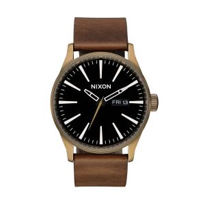 Muški sat Nixon A105-3053 Crna - Stil i Elegancija