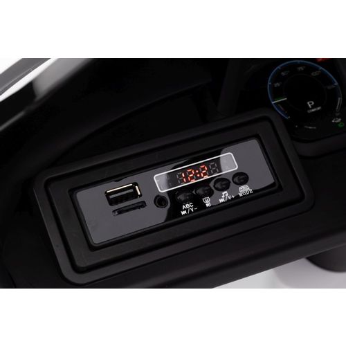 Licencirani Audi E-Tron GT bijeli - auto na akumulator slika 4