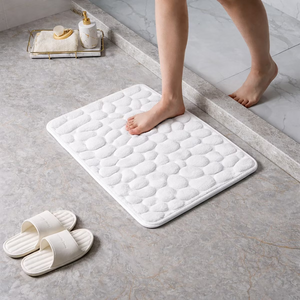Tendance kupaonski tepih balls 45x75 cm mikrofibra, bijeli