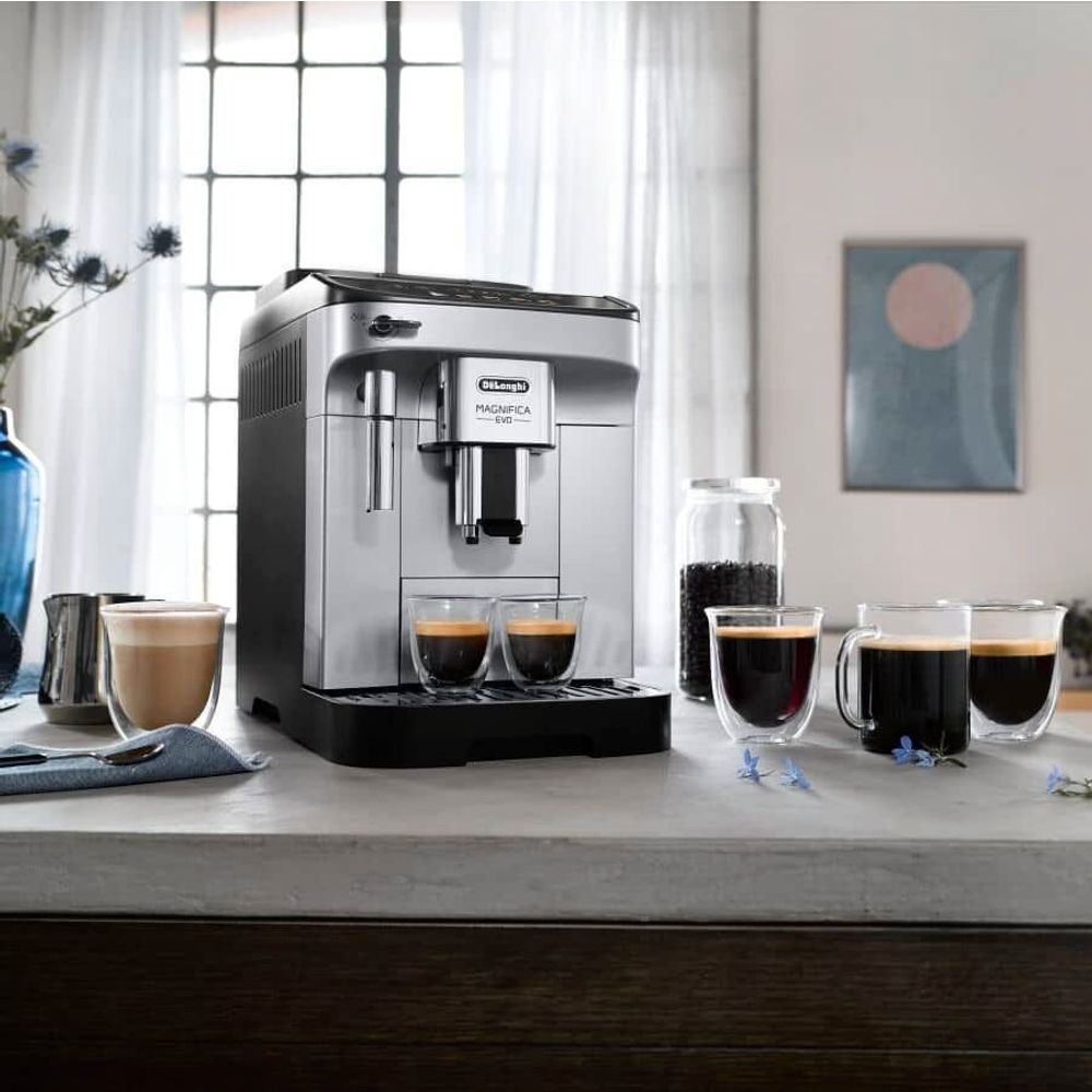 DeLonghi aparat za kafu Magnifica Evo slika 11